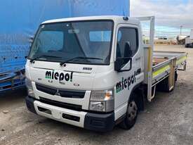 Fuso Canter - picture2' - Click to enlarge