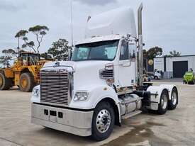 Freightliner Coronado - picture1' - Click to enlarge