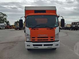 Isuzu FRR500 - picture0' - Click to enlarge