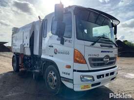 2015 Hino FE500 1426 Dual Control Road Sweeper - picture0' - Click to enlarge