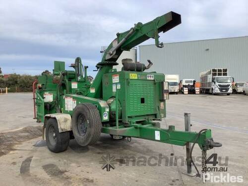 2017 Bandit Intimidator 990XP Wood Chipper (Trailer Mounted)