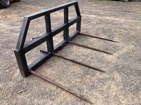 Four Prong Hay Fork - picture0' - Click to enlarge