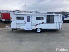 1995 Custom Pop Top Caravan - picture2' - Click to enlarge