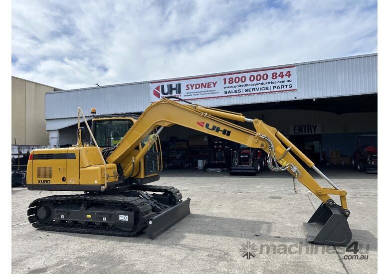 caption XU80 57hp 8T operation weight excavator with Tilt quick hitch and Rubber pads