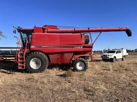 1997 CASE IH 2388 HEADER  - picture2' - Click to enlarge