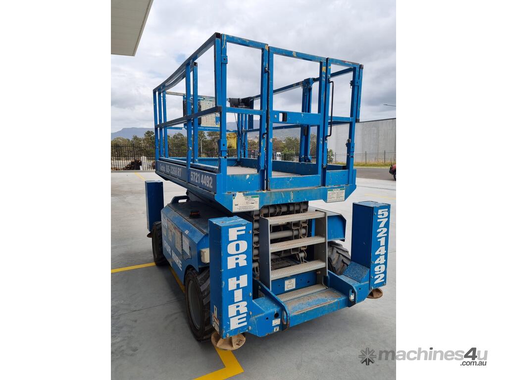 Used 2011 Genie GS3268RT Rough Terrain Scissor Lift in UNANDERRA, NSW