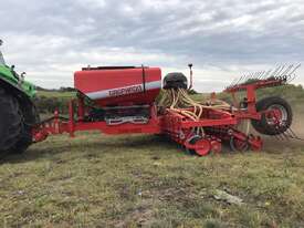 Gaspardo Gigante (Pressure 4.0m - 6.0m) In-Line Direct Seed Drill - picture2' - Click to enlarge