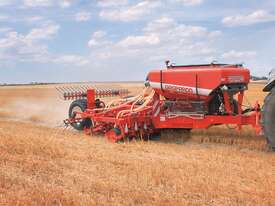 Gaspardo Gigante (Pressure 4.0m - 6.0m) In-Line Direct Seed Drill - picture0' - Click to enlarge