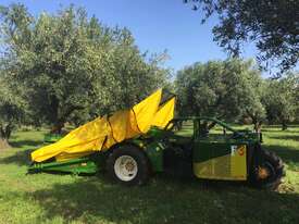 Sicma F3 125 Self-propelled Harvester - picture0' - Click to enlarge