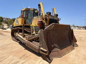 Komatsu D155AX - picture0' - Click to enlarge