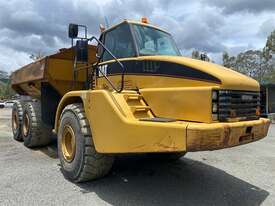 CATERPILLAR 740 Articulated Truck  - picture1' - Click to enlarge