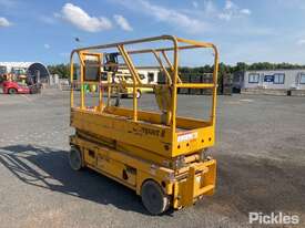 2013 Haulotte Compact 8 Scissor Lift - picture2' - Click to enlarge