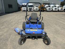 2012 Iseki SZ330 ride on mower - picture2' - Click to enlarge