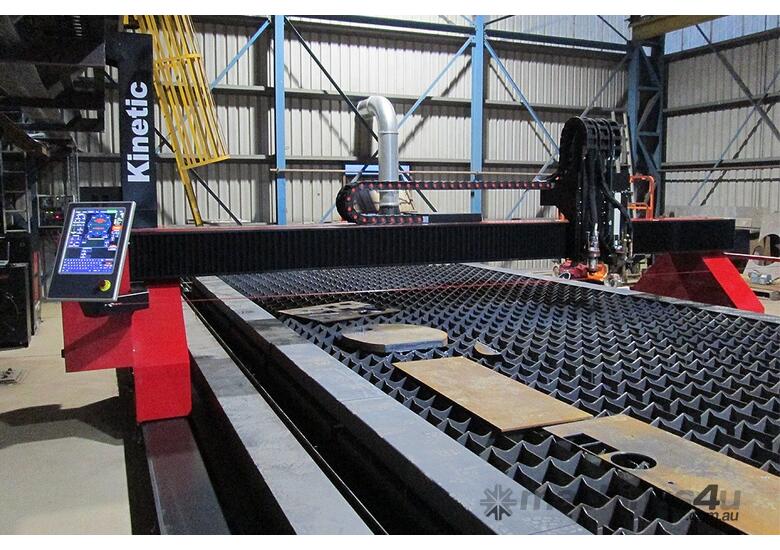 caption K2500 Plasma & Oxy Fuel Cutting Machine – Plasma up to 3