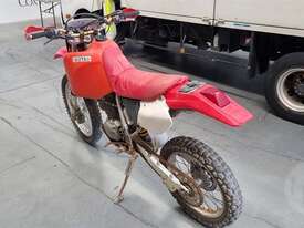 Honda XR400R - picture1' - Click to enlarge