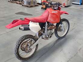 Honda XR400R - picture2' - Click to enlarge