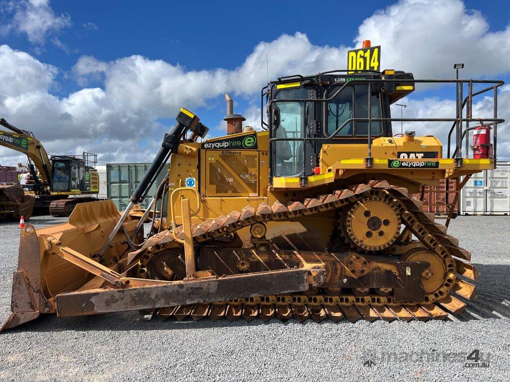 Used 2018 Caterpillar D6R2 LGP Dozer In WACOL, QLD