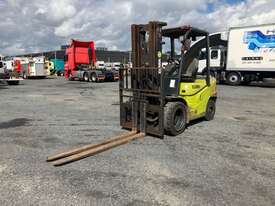 2020 Clark GTS30D Forklift - picture1' - Click to enlarge
