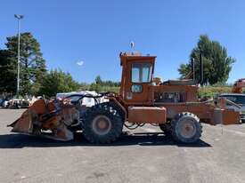 Bomag MPH-100 Soil Stabilizer - picture2' - Click to enlarge