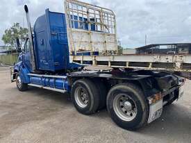 2001 STERLING 6 X 4 AT 9500 PRIME MOVER - picture1' - Click to enlarge