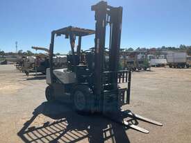 2002 Crown CG25E-3 Forklift - picture0' - Click to enlarge