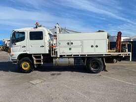 2008 Hino FT1J Crew Cab - picture2' - Click to enlarge