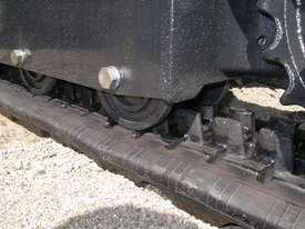 TUFFPART KX161-3 Bottom Roller - picture0' - Click to enlarge