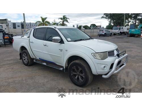 Mitsubishi Triton MN