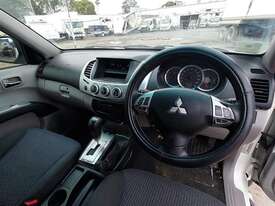 Mitsubishi Triton MN - picture1' - Click to enlarge