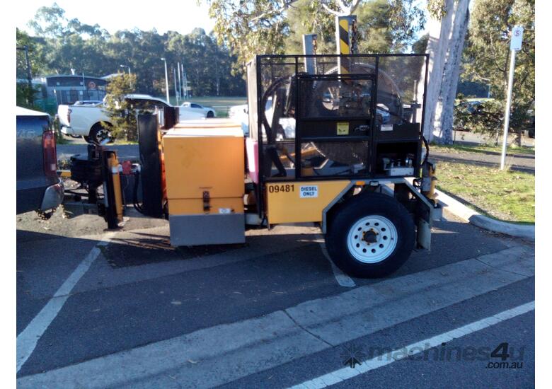 caption 10kn x 1.5ton hyd self loader , 300 hrs , 2cyl diesel , 2015 refurb , ex gov ,