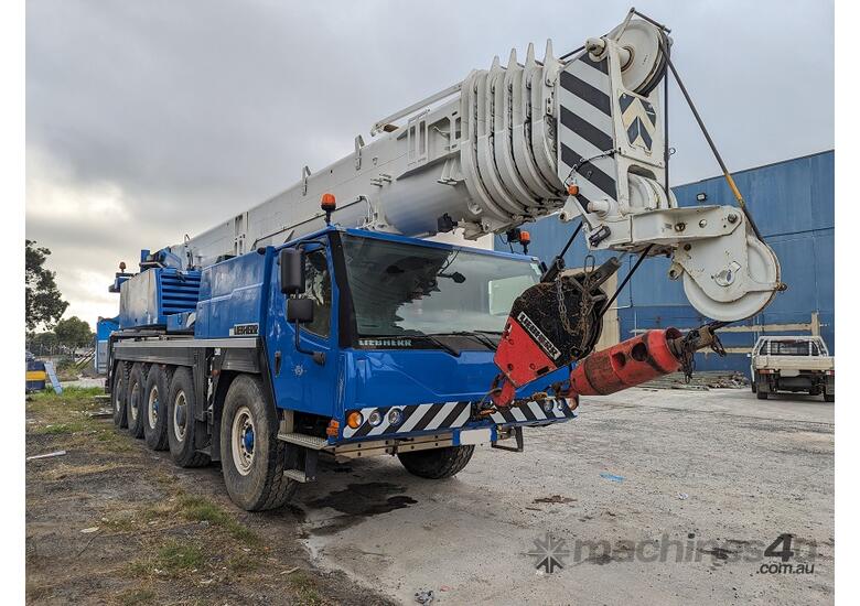 caption GLEASON CRANES 2011 LIEBHERR LTM 1100-5.2 ALL TERRAIN CRANE