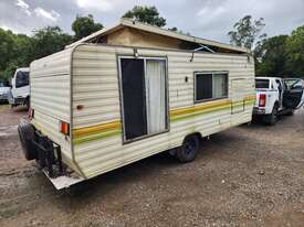 16 Foot Caravan - picture2' - Click to enlarge