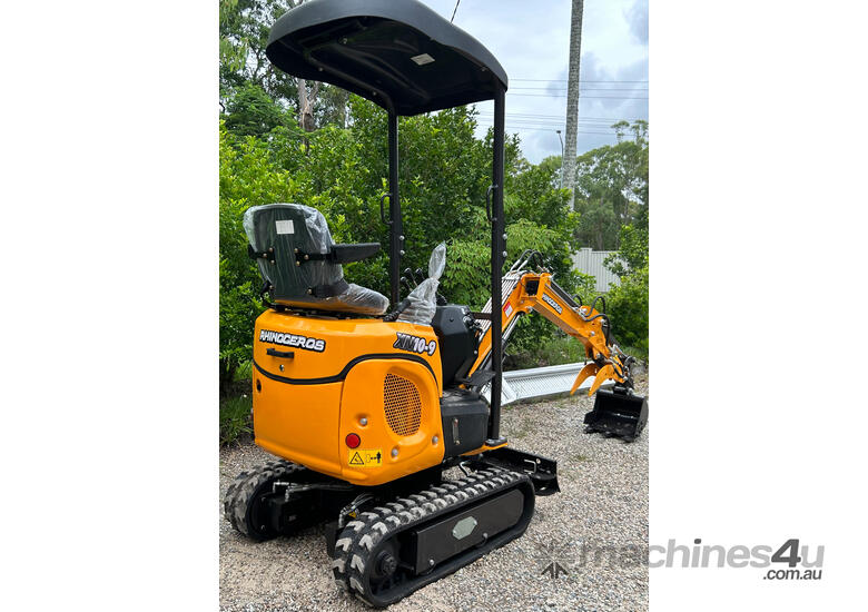 caption NEW Rhinoceros xn10-9Se mini excavator with seats side mount control lever