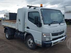 Fuso Canter - picture0' - Click to enlarge