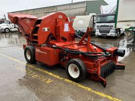 2018 Flory Industries HAR-860-XL Trailing PTO Nut Harvester - picture0' - Click to enlarge