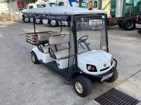 Cushman 4 Seater Golf Buggy - picture2' - Click to enlarge