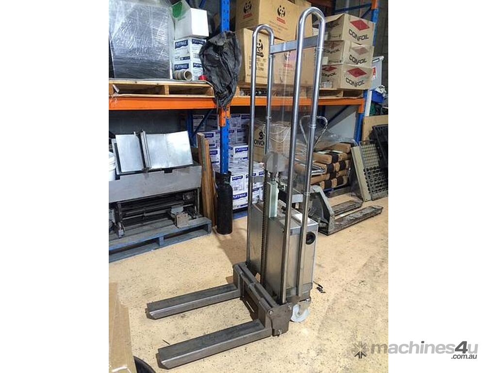 Used ausmade AUSMADE MINI STACKER Material Handling Material Handling