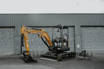 SANY 2.8T Excavator/Digger Stock Clearance!