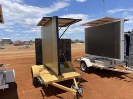 2010 Giga Signs VMS Board (Trailer Mounted) - picture0' - Click to enlarge