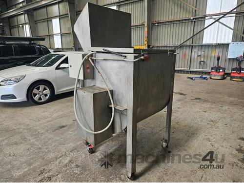 caption Paddle Animal Feed Mixer Machine