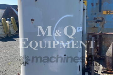 M&Q EQUIPMENT - 5,500 LITRE TANK