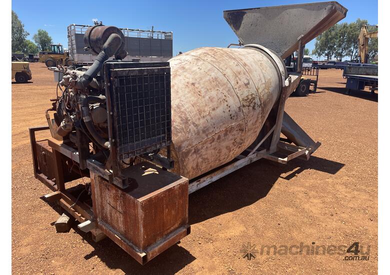 caption Truck/Trailer Mounted Cement Mixer