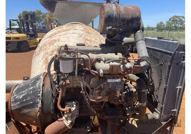 caption Truck/Trailer Mounted Cement Mixer