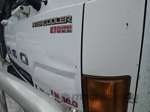 2006 Mitsubishi FM 600 Fuso  4x2 Pantech