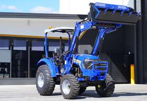 TRIDENT 35HP 4WD CANOPY TRACTOR (2,000KG GROSS WEIGHT & 450KG LIFTING CAPACITY)