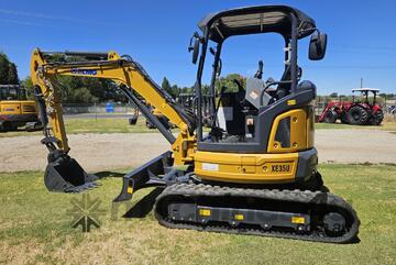 XCMG XE35U Mini Excavator | 4200 kg | Zero-Tail Swing | Compact & Versatile with 4 Buckets & Ripper