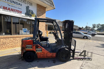 3 Tonne Toyota Forklift For Sale (6 Metre Lift Height)