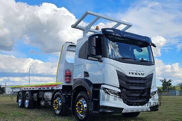 2024 Iveco S-WAY 460 AT 8x4 Tow & Tilt