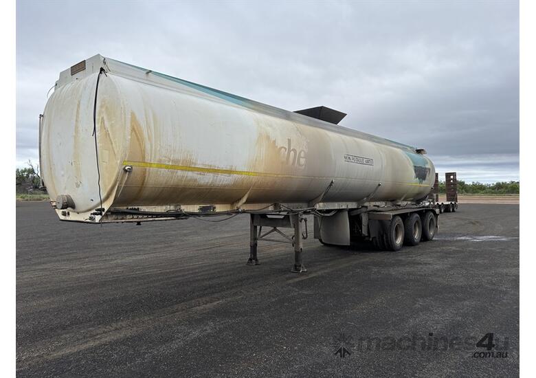 caption 2004 TIEMAN 45,000L WATER TANKER TRAILER
