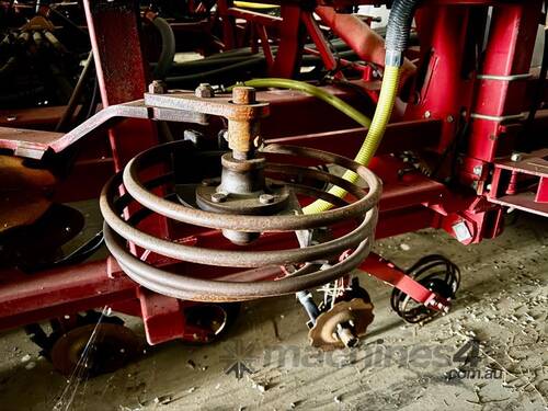caption 48 x Ryan NT Press Wheels